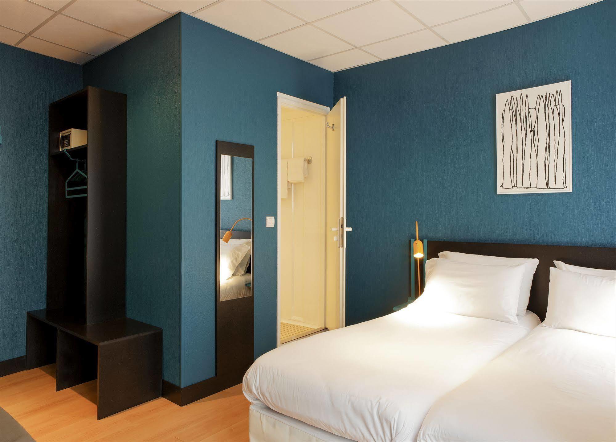 Hotel Daval Paryż Zewnętrze zdjęcie